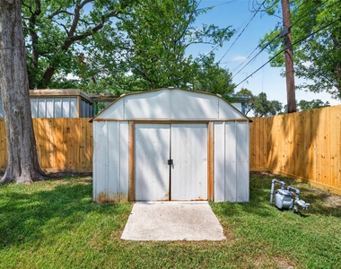 6734 Sharpcrest Street - Photo Thumbnail 33