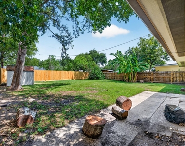 6734 Sharpcrest Street - Photo Thumbnail 32