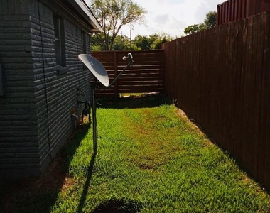 3122 Crane Street - Photo Thumbnail 7