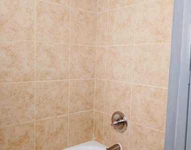 3122 Crane Street - Photo Thumbnail 4