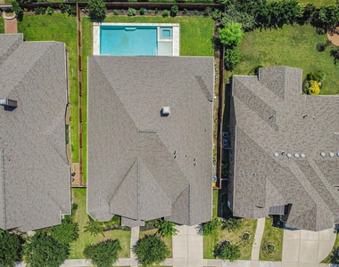 10918 Avery Arbor Lane - Photo Thumbnail 39