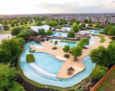 10918 Avery Arbor Lane - Photo Thumbnail 5