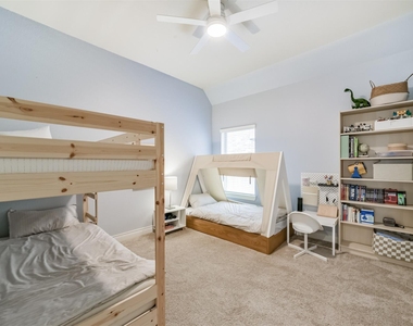 10918 Avery Arbor Lane - Photo Thumbnail 25