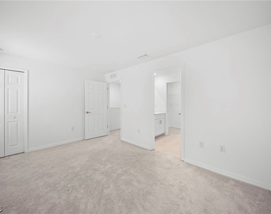14191 Oviedo Place - Photo Thumbnail 9