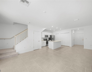 14191 Oviedo Place - Photo Thumbnail 5