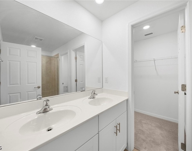 14191 Oviedo Place - Photo Thumbnail 11