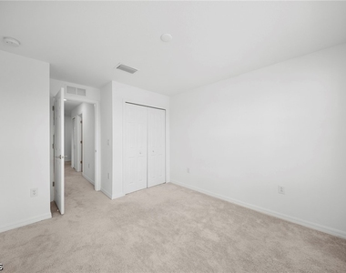 14191 Oviedo Place - Photo Thumbnail 18