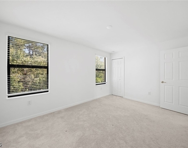 14191 Oviedo Place - Photo Thumbnail 10