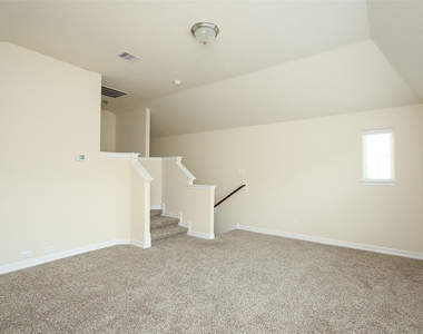 34 Estherwood Place - Photo Thumbnail 24