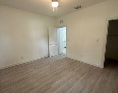 2371 Lafayette Street - Photo Thumbnail 11