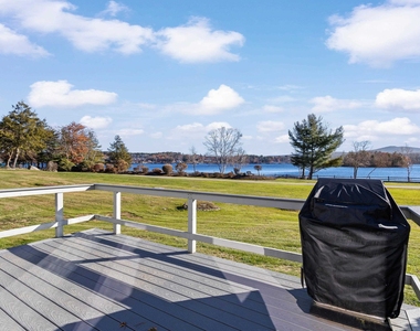 281 Davidson - Photo Thumbnail 1