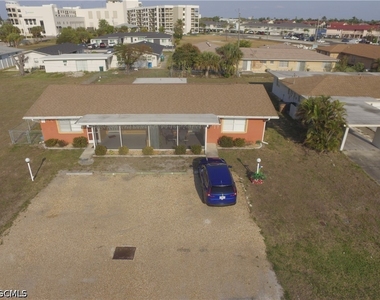 4819 Marine Drive - Photo Thumbnail 1
