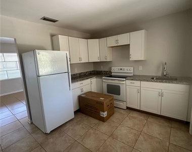 330 Palmetto Drive - Photo Thumbnail 10