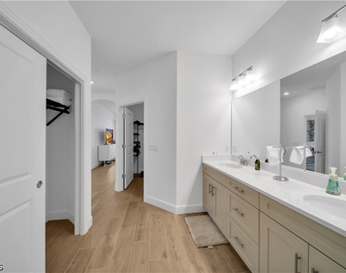 16578 Ridgeview Circle - Photo Thumbnail 36