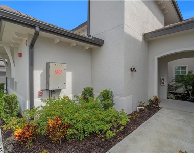 16578 Ridgeview Circle - Photo Thumbnail 17