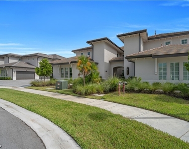16578 Ridgeview Circle - Photo Thumbnail 15