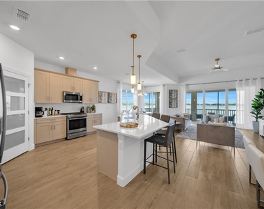 16578 Ridgeview Circle - Photo Thumbnail 2