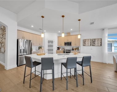 16578 Ridgeview Circle - Photo Thumbnail 3