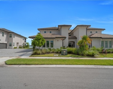 16578 Ridgeview Circle - Photo Thumbnail 13
