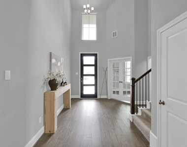 10053 Preserve Way - Photo Thumbnail 5