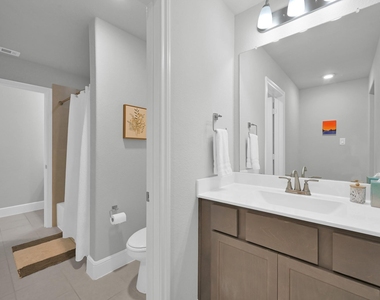 10053 Preserve Way - Photo Thumbnail 37