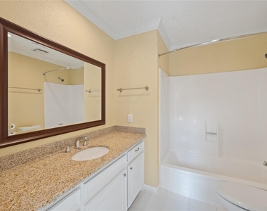 5050 Spring Forest Drive - Photo Thumbnail 17