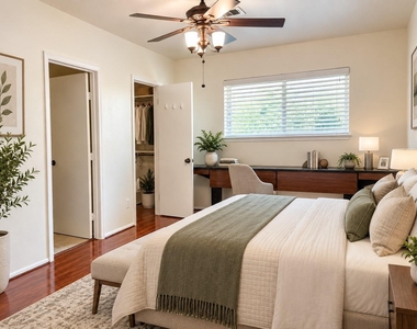 8831 Hendon Ln - Photo Thumbnail 13