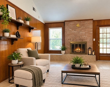 8831 Hendon Ln - Photo Thumbnail 1