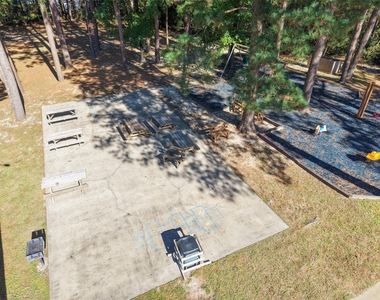 110 Lords Circle - Photo Thumbnail 30