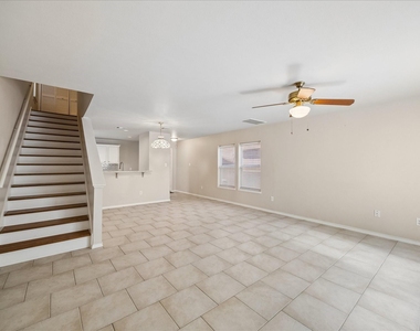 2635 Woodridge Cove Drive - Photo Thumbnail 15