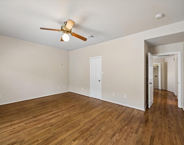 2635 Woodridge Cove Drive - Photo Thumbnail 25