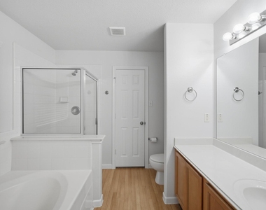 15823 Aldridge Creek Court - Photo Thumbnail 11