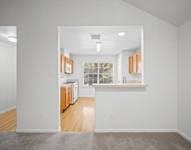 15823 Aldridge Creek Court - Photo Thumbnail 5
