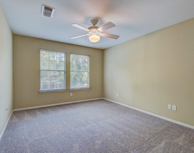 26 Stone Creek Place - Photo Thumbnail 18