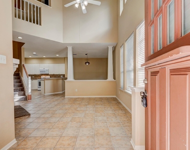 26 Stone Creek Place - Photo Thumbnail 3
