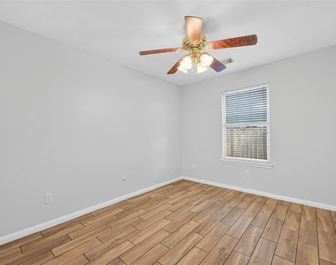 16414 Sylvan Dale Drive - Photo Thumbnail 31