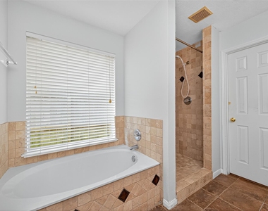 16414 Sylvan Dale Drive - Photo Thumbnail 27