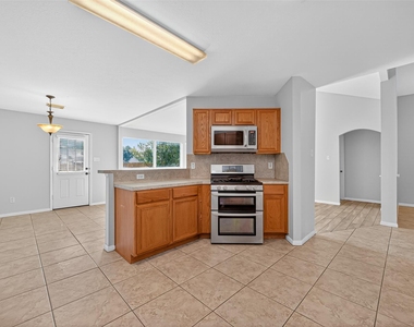 16414 Sylvan Dale Drive - Photo Thumbnail 21