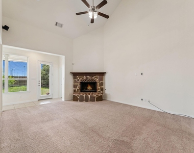 27943 Castle Park Lane - Photo Thumbnail 16