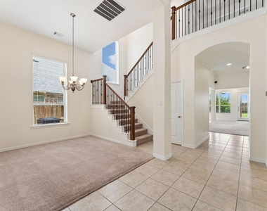 27943 Castle Park Lane - Photo Thumbnail 3