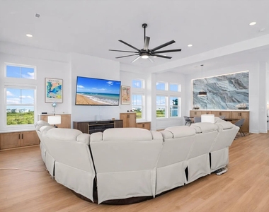 25719 Bay Breeze Drive - Photo Thumbnail 12