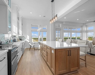 25719 Bay Breeze Drive - Photo Thumbnail 18