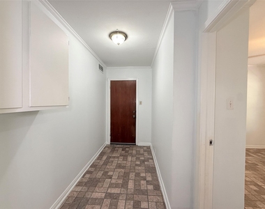 3114 Norris Drive - Photo Thumbnail 13