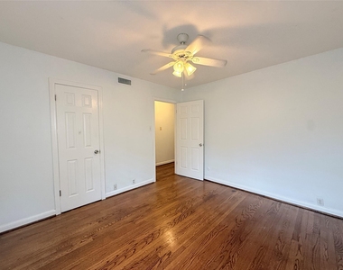 3114 Norris Drive - Photo Thumbnail 18
