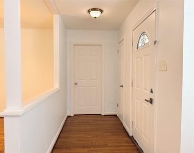 3114 Norris Drive - Photo Thumbnail 1