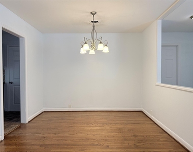 3114 Norris Drive - Photo Thumbnail 6