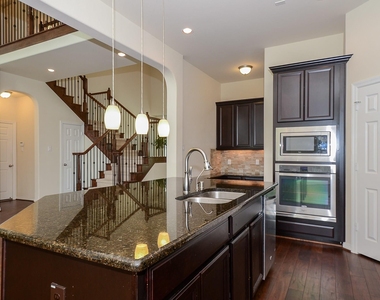 27031 Drybank Creek Lane - Photo Thumbnail 12