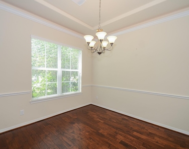 27031 Drybank Creek Lane - Photo Thumbnail 5