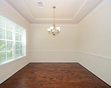 27031 Drybank Creek Lane - Photo Thumbnail 4