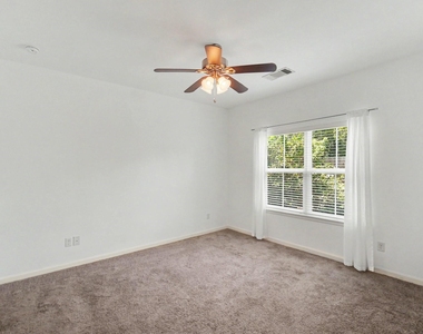3413 Omega Street - Photo Thumbnail 6